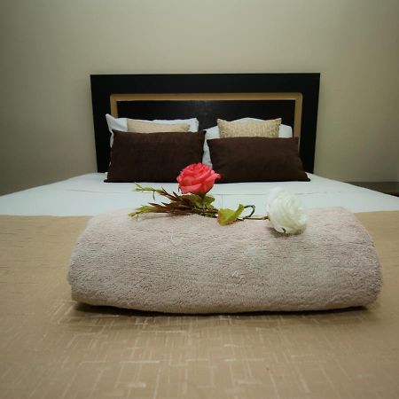 Las Rosas De Punta Cana Apartment Bagian luar foto