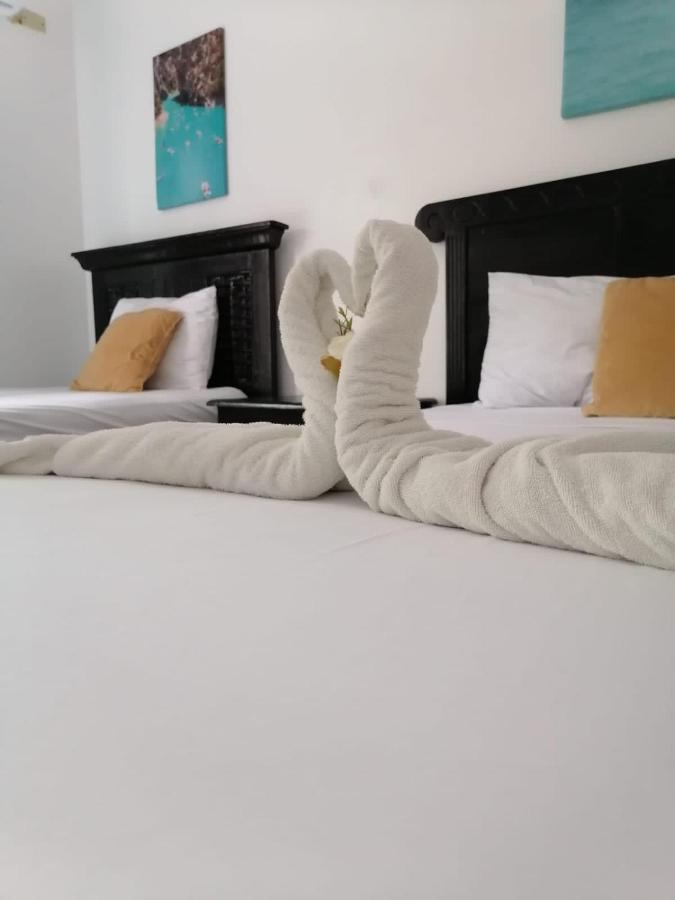 Las Rosas De Punta Cana Apartment Bagian luar foto