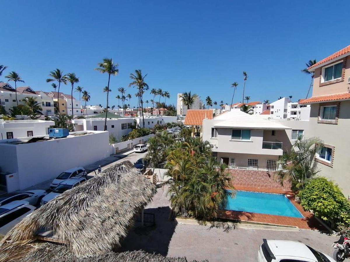 Las Rosas De Punta Cana Apartment Bagian luar foto