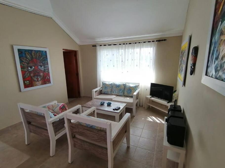 Las Rosas De Punta Cana Apartment Bagian luar foto