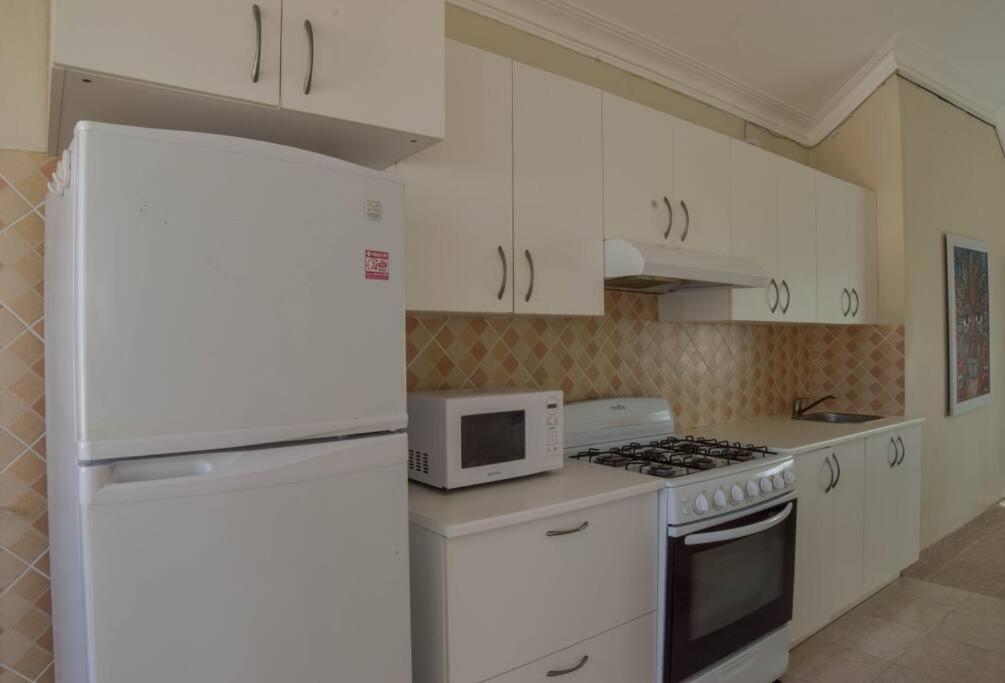 Las Rosas De Punta Cana Apartment Bagian luar foto