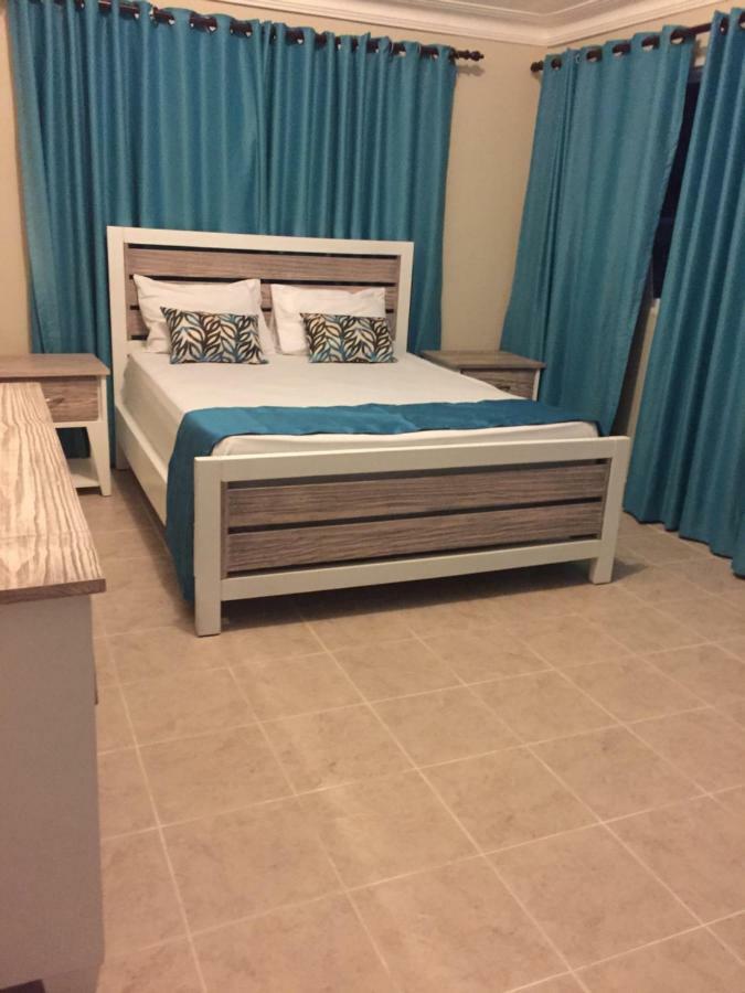 Las Rosas De Punta Cana Apartment Bagian luar foto